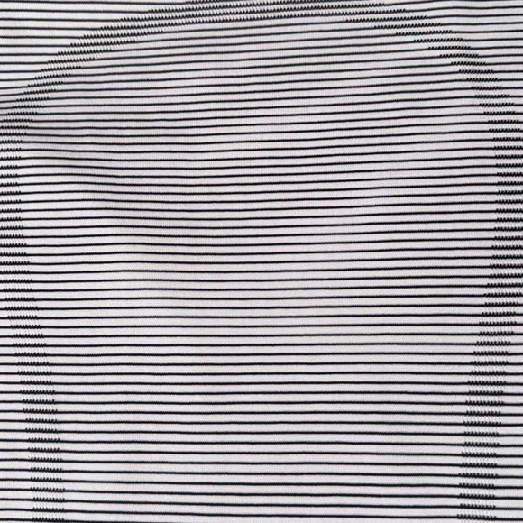 lululemon swiftly tech long sleeve 2.0 - Picture 2 of 6